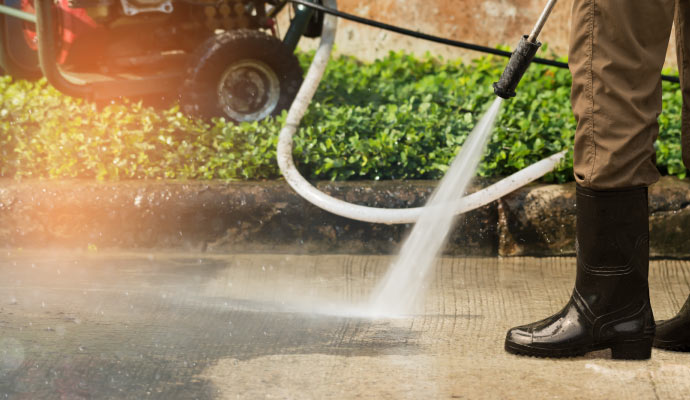 Driveway cleaning with pressure wash